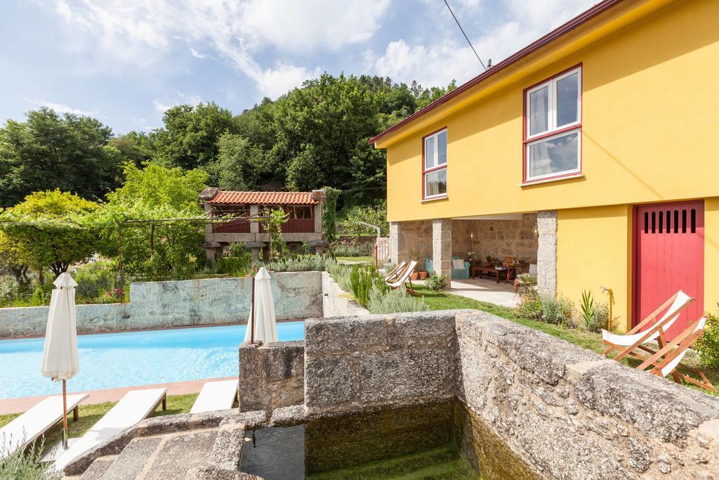 Casa Do Eido - Sustainable Living & Nature Experiences 吉尔斯 外观 照片